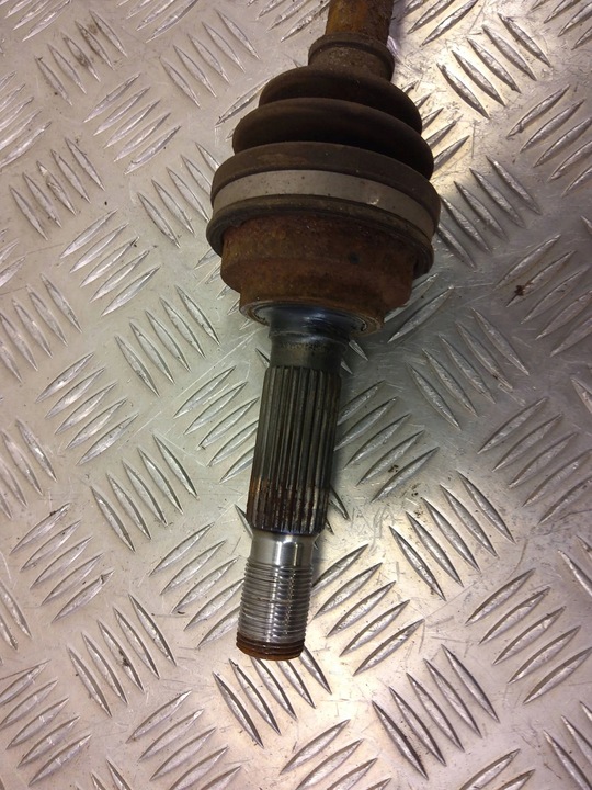 фото №6, Mitsubishi outlander 2018 зад сторона права піввісь задня