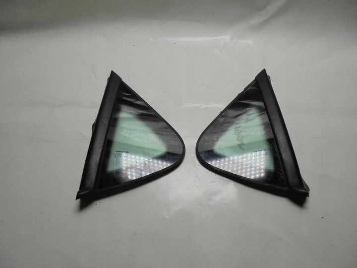 фото №1, Скло кузовна права зад seat ibiza iv 6j 4 1,2 tdi htb