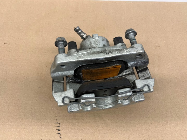 фото №5, Captur ii супорт гальмівний лівий перед 410103002r