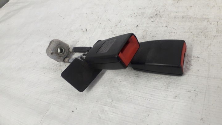 фото №16, Vw passat b5 fl застібка замок ременів зад 3b0857739c