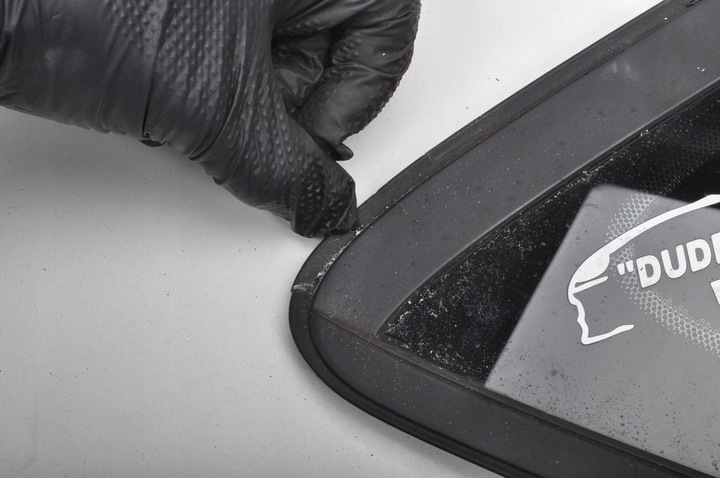 фото №8, Ford fiesta mk7 стекло правая задняя