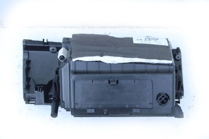 фото №7, Bmw 2 f45 f46 бардачок 9318641 51169318641 консоли пассажира чёрный 9318641 5
