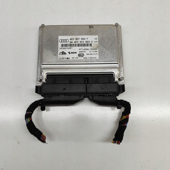 фото №1, Audi a8 s8 d3 4e 2006 блок керування / модуль заднього підвішування пневматичного