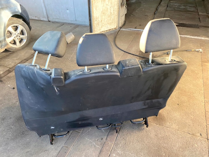 фото №6, Mercedes w447 a447 447 tourer диван тройка лавка сиденья a4479503204 кожа