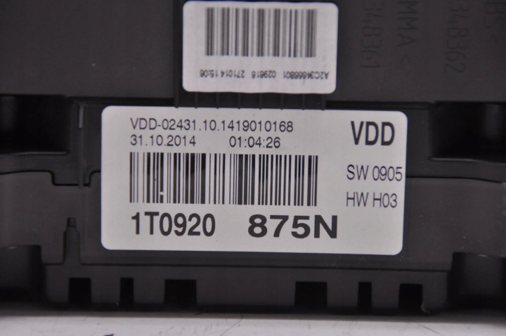 фото №6, Спідометр  vw touran 1t3 1t0920875n 1.6l дизель 77kw 2014
