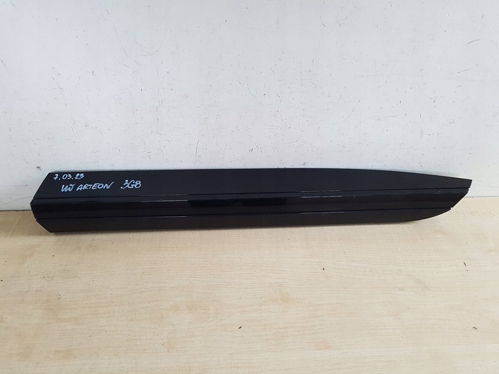 фото №1, Vw arteon планка двері лівий зад 3g8853911b