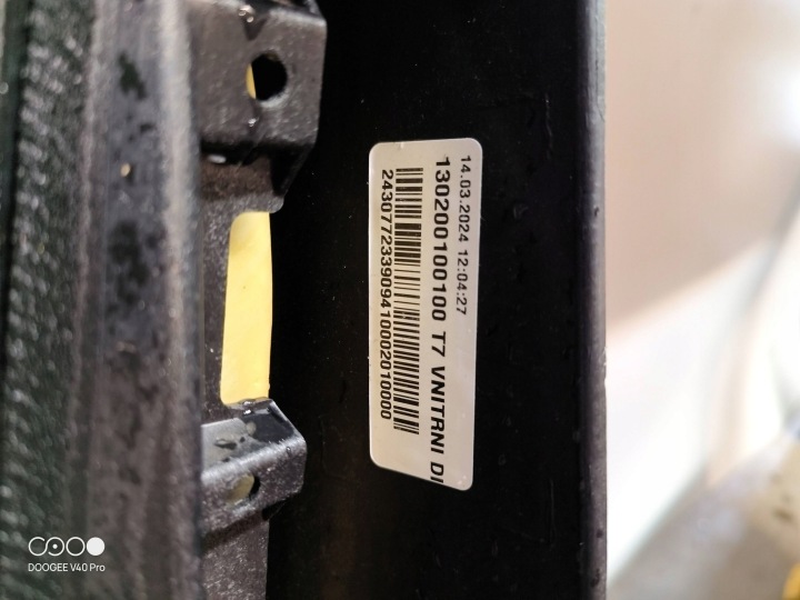 фото №15, Volkswagen multivan t7 kpl задняя крышка багажника 130200100100+7t0807421