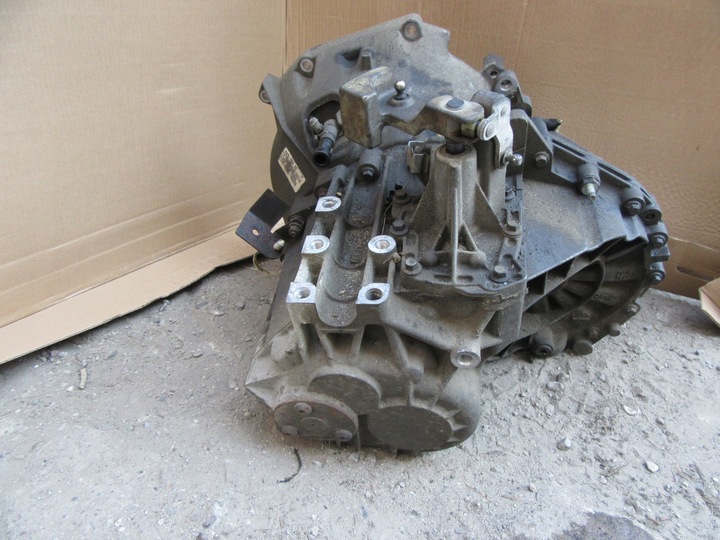 фото №1, Ford transit mk7 06- 2.2 tdci коробка передач 5 коробки передач