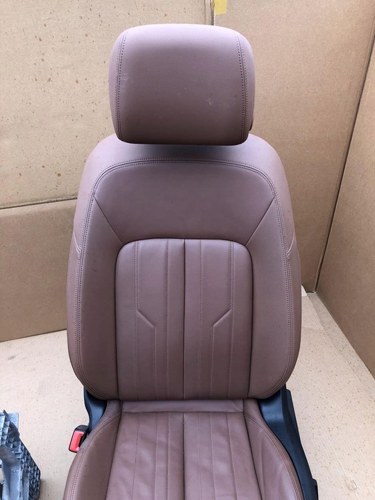 фото №7, Сидіння диван шкіра audi e-tron 50 quattro 4ke