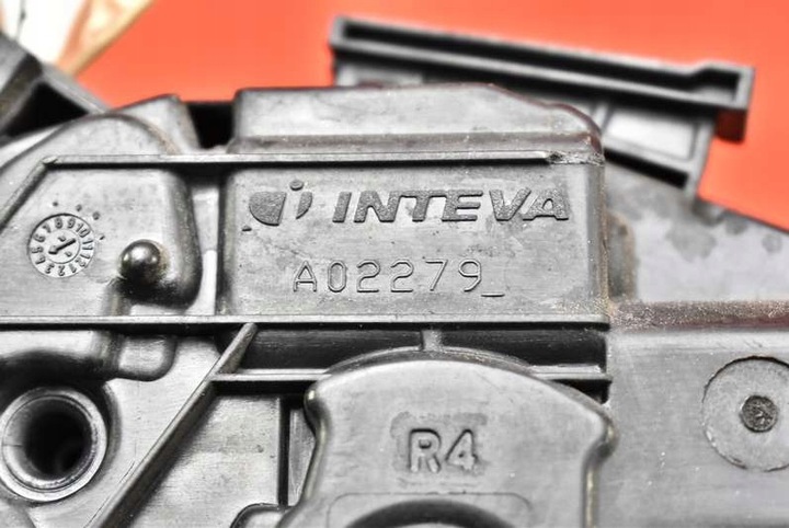 фото №9, Замок дверь правые перед переднее eu 1s1837016c skoda superb 2 ii рестайлинг 13-15