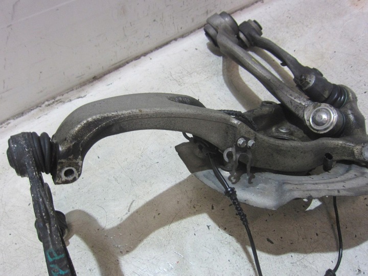 фото №10, Bmw f10 f06 f11 f12 4x4 поворотна опора права передня перед 6777752 31216777752