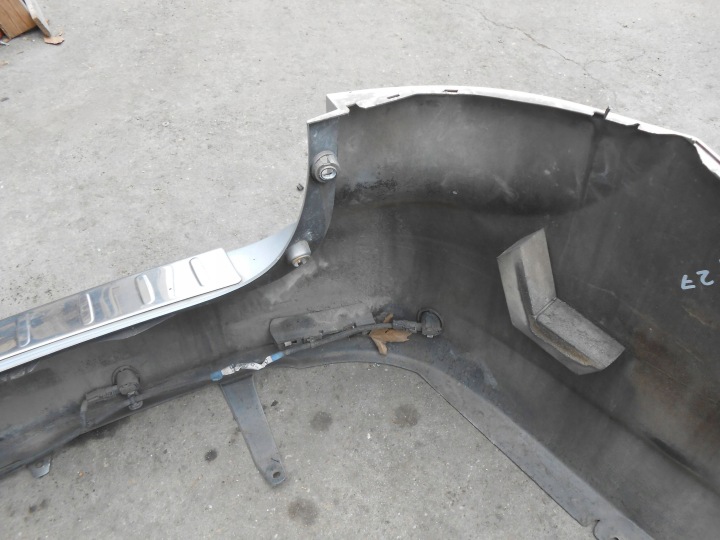 фото №14, Toyota avensis t27 бампер заднее pdc код краски 1f7 52159-05150