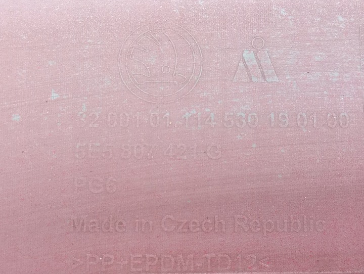 фото №16, Бампер зад красный skoda octavia iii hb lf3k рестайлинг 5e5807421g