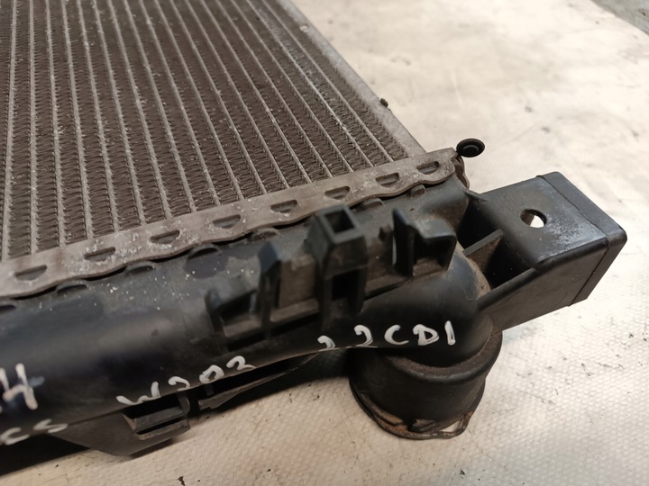фото №8, W203 c220 2.2cdi 02' sed радиаторов воды