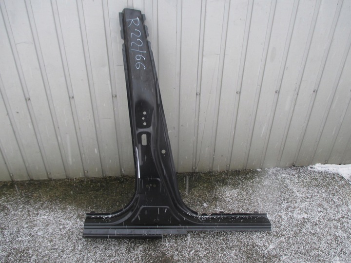 фото №1, Toyota yaris 3 iii 2011-2019 стойка порог правый