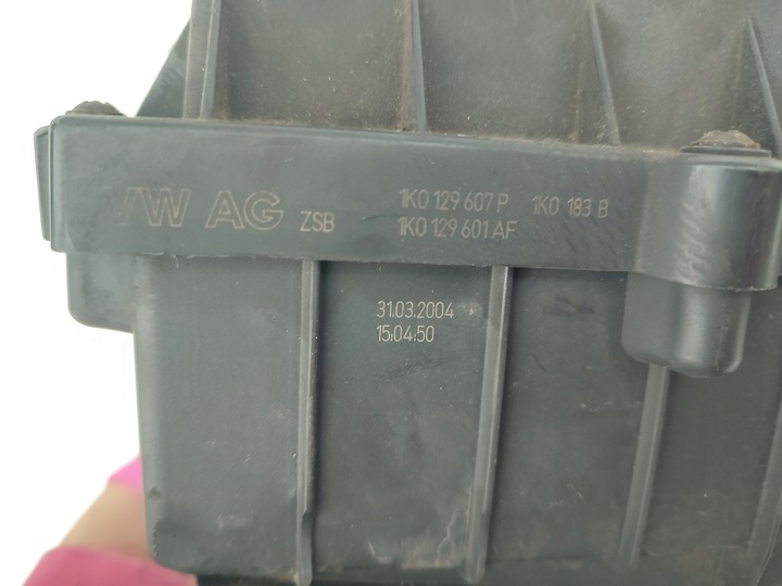 фото №7, Корпус фільтра повітря витратомір seat altea 1.9tdi 1k0129607d