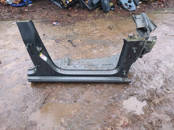 фото №2, Golf vii чверть передня права поріг стійка