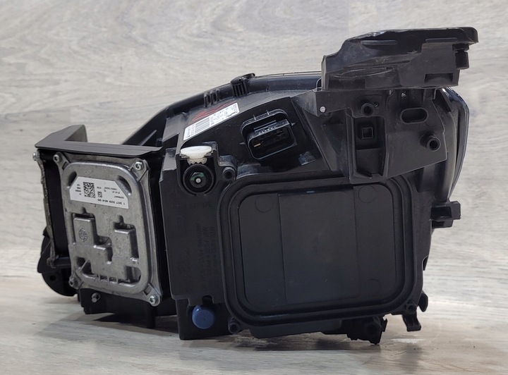 фото №8, Лампа передня права peugeot 308 t9 рестайлінг 9677832380-02