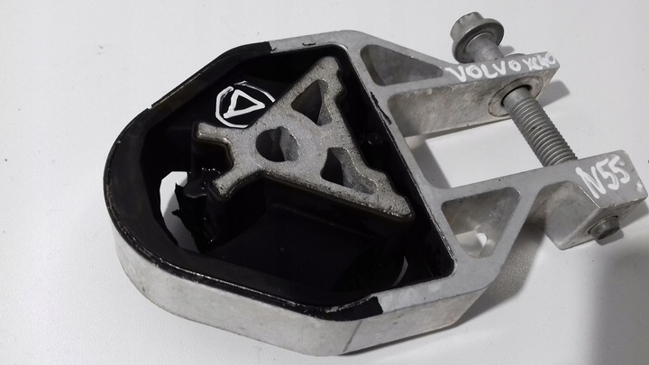 фото №3, Volvo xc40 2021 лапи двигуна подушка 8888763927