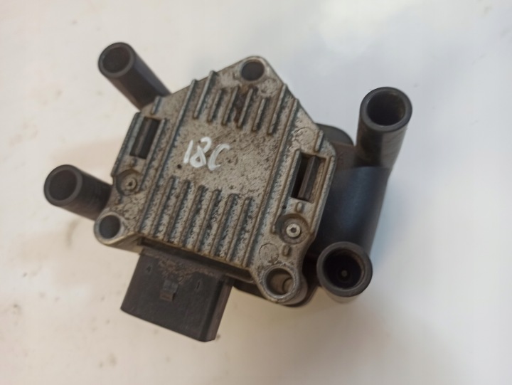 фото №9, Skoda octavia i 2.0 катушка зажигания gn10018 kx48c