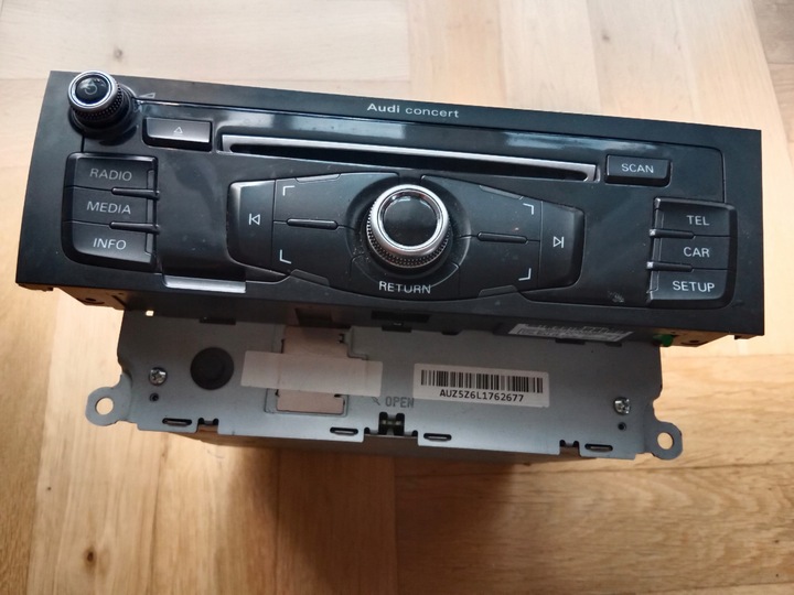 фото №1, Радио радиопроигрыватель cd oem audi s4 b8 a5 8t рестайлинг q5 8r2035186f