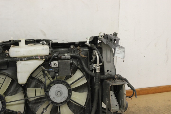 фото №9, Pas переднє радіатор mazda cx7 cx-7 2006r- 2.3 b