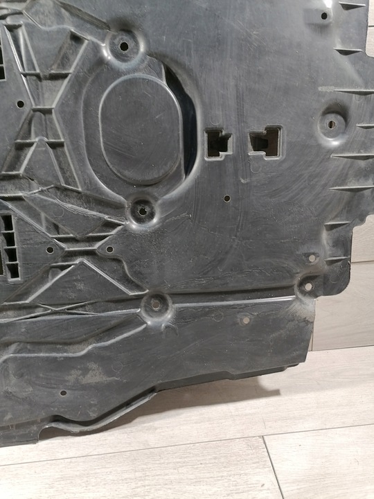 фото №11, Mercedes w247 плита защита двигатель a2475202600