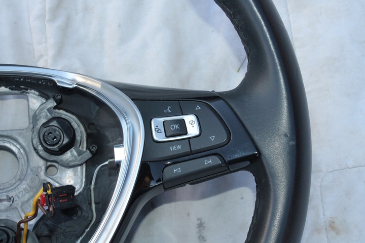 фото №5, Руль кожаный vw touran tiguan 5ta r35