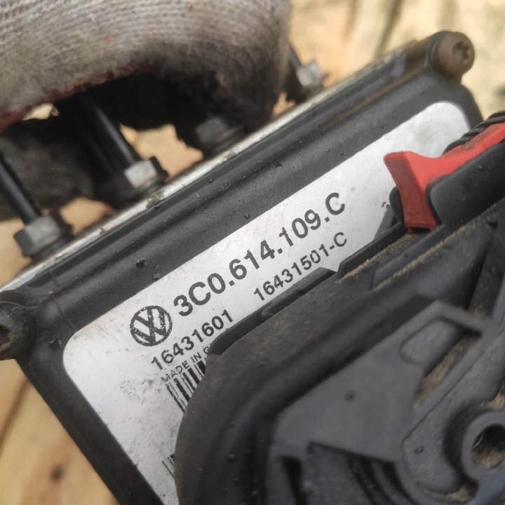 фото №5, Блок управления abs блок управления  vw passat b6 3c0614109c