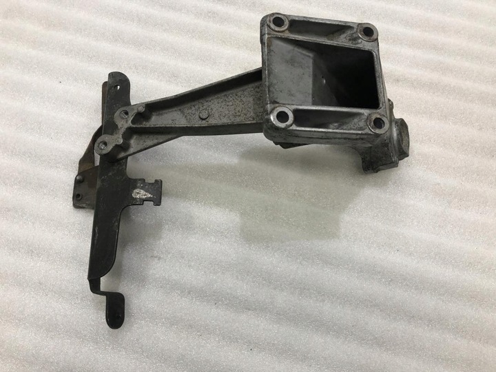 фото №9, Лапи кронштейн двигуна mercedes sprinter w903 2.2