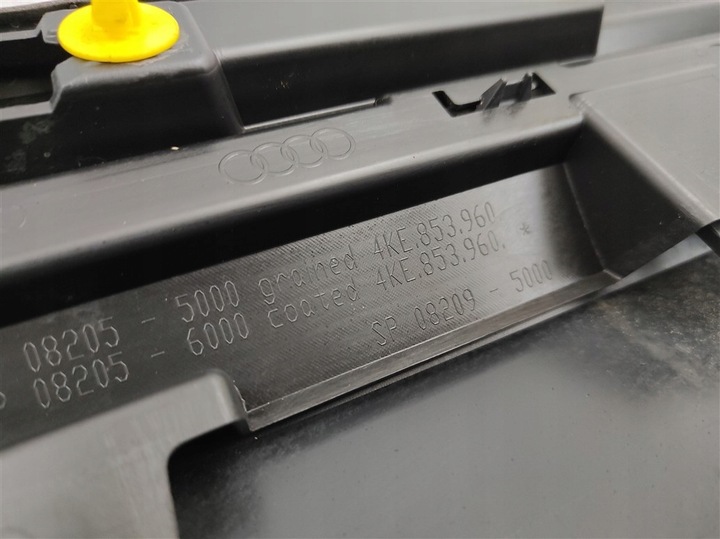 фото №9, Планка дверь правые перед audi e-tron etron 4ke