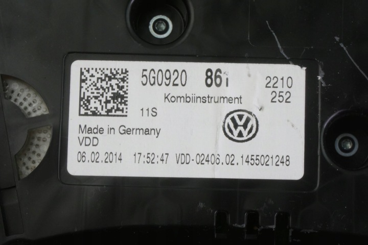 фото №7, Панель приладів vw golf vii 5g0920861