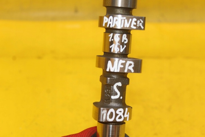 фото №13, Распределительный вал впускной peugeot partner 1.6 b 16v nfr c035 c03509 jp4 164 /