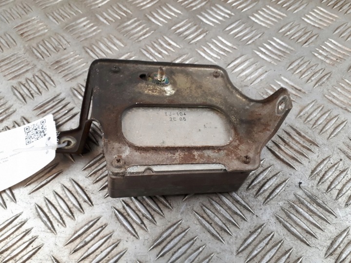 фото №7, 2003 toyota avensis verso модуль кузова 8987120030