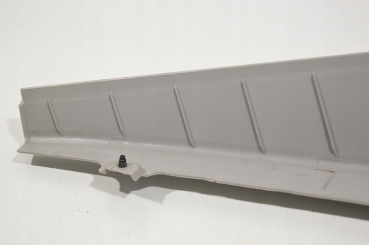 фото №6, Захист стійка замка правий зад mercedes w221 2217321021