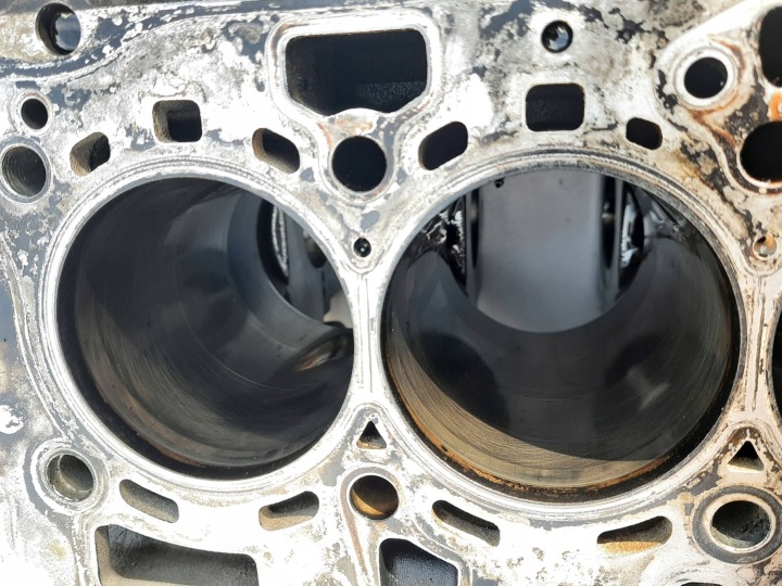 фото №8, Bmw x3 e83 e60 e90 e87 2.0d n47 блок двигателя 7797922