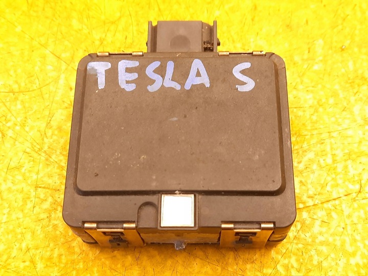 фото №1, Tesla модель s радар дистроник 1038224-00-a 14r.