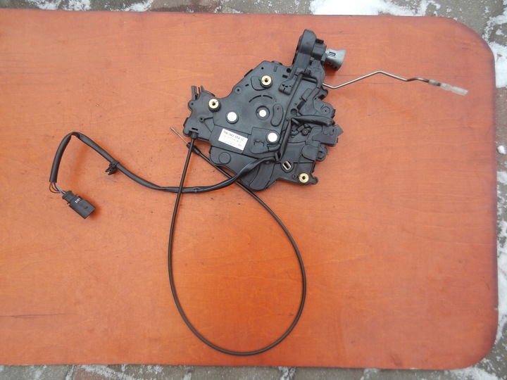 фото №1, Замок двері зсувних vw transporter 03-08 vag 7h0843654cc