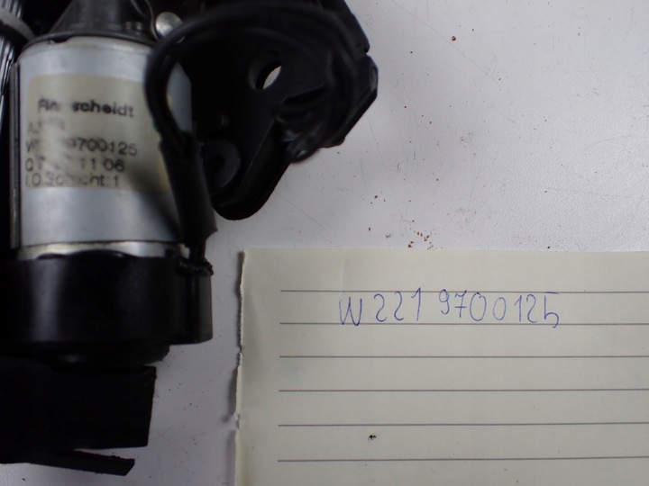 фото №6, Механізм підголівник заднього mercedes s500 w221 w2219700125