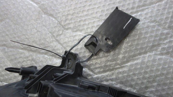 фото №10, Лампа правый перед renault zoe 260109891r