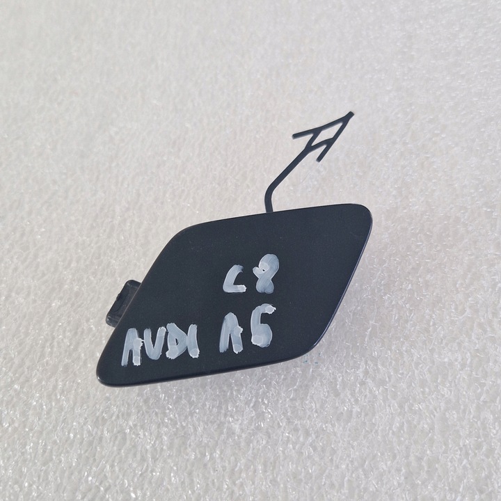 фото №1, Audi a6 c8 заглушка фаркоп бампера зад 4k0807441