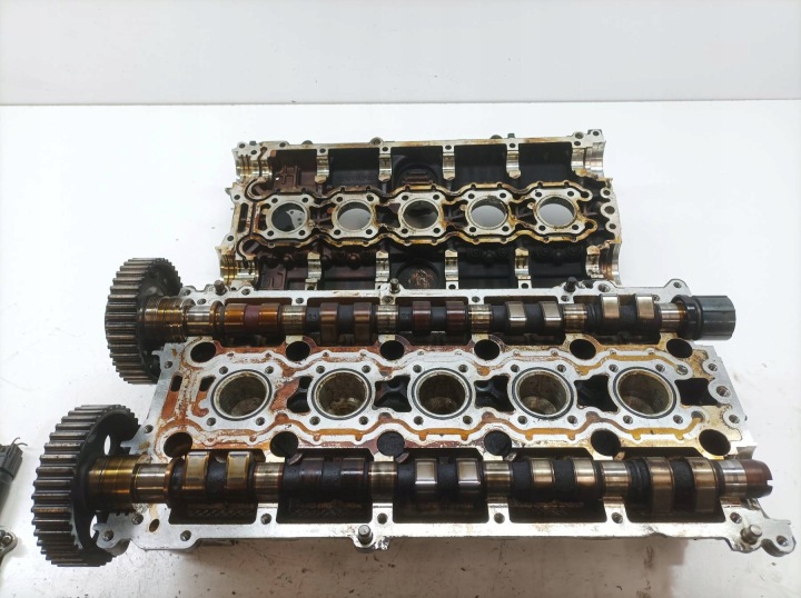 фото №8, Головка комплектная 1001837 2.4 20v volvo v70 ii 1999-2007