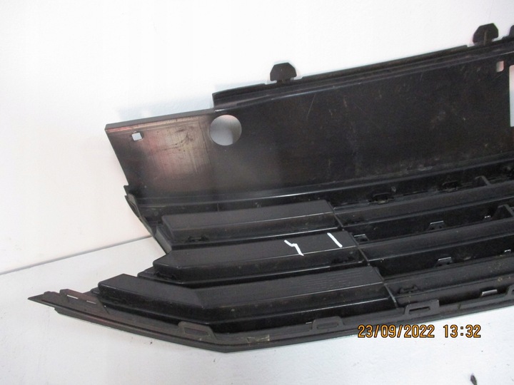 фото №8, Решётка решётка радиатора passat b8 3g0 3g0853653d 3g0853651h