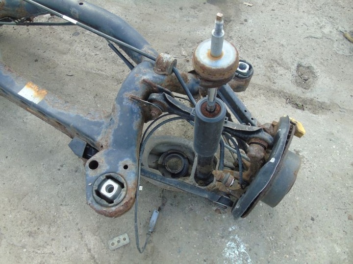 фото №6, Bmw e82 балка задня зад підвішування зад підрамник