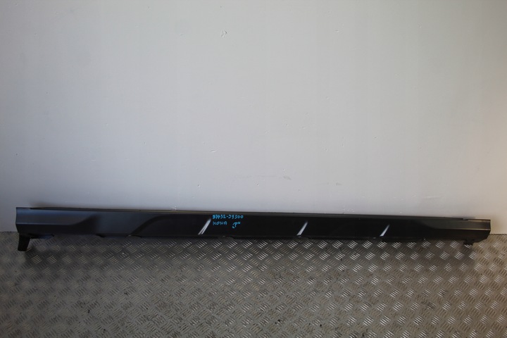 фото №1, Накладка пороговая порог правый hyundai kona