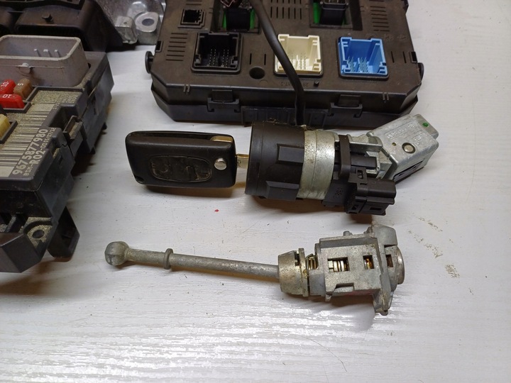 фото №11, Citroen c5 x7 рестайлинг 2.0 hdi набор стартовый комплектный 9666912580