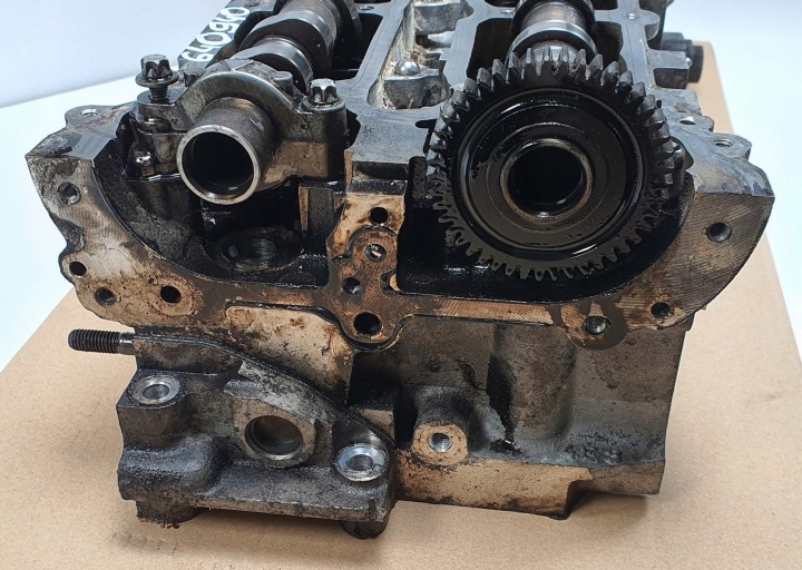 фото №8, Головка двигуна mercedes w245 2.0 cdi r6400162201