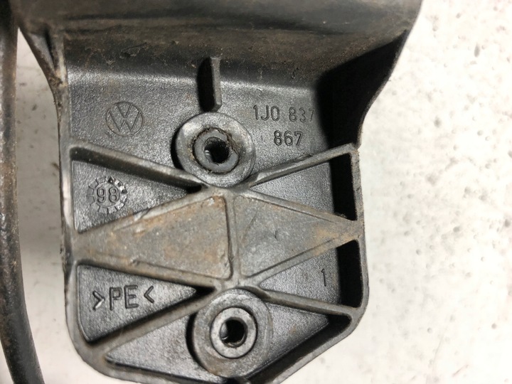 фото №3, Замок двері 1j0837867 volkswagen golf vag