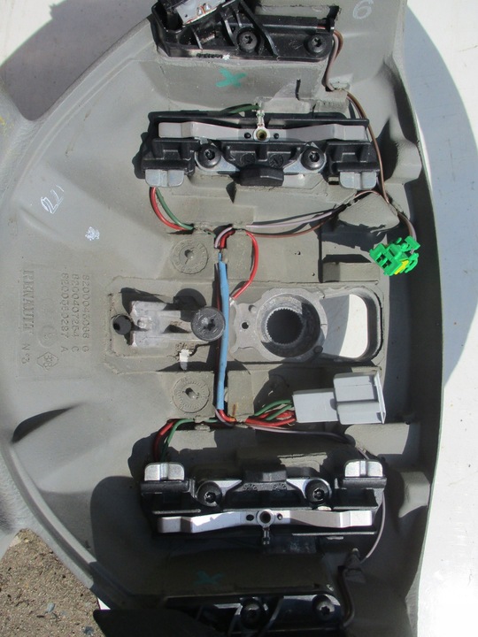 фото №10, Trafic ii vivaro руль 8200043066