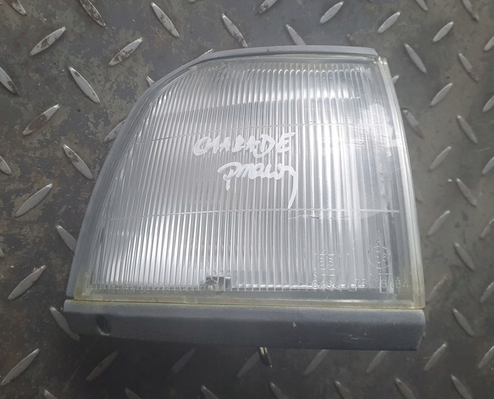 фото №1, Поворотник праві daihatsu charade